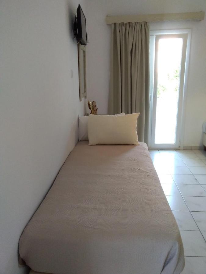 Gorgona Apartments & Studios Ipsos Ngoại thất bức ảnh