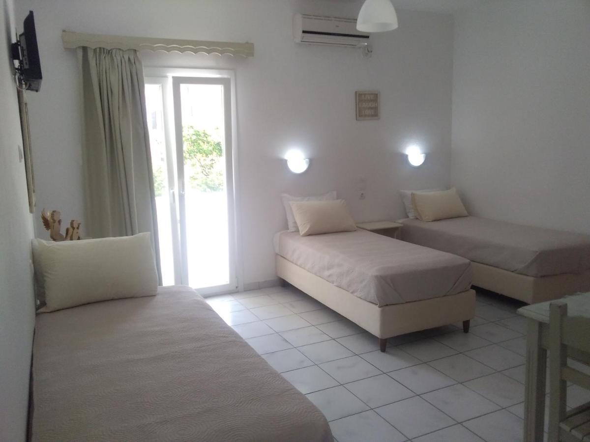 Gorgona Apartments & Studios Ipsos Ngoại thất bức ảnh