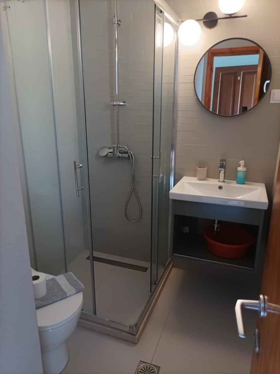 Gorgona Apartments & Studios Ipsos Ngoại thất bức ảnh